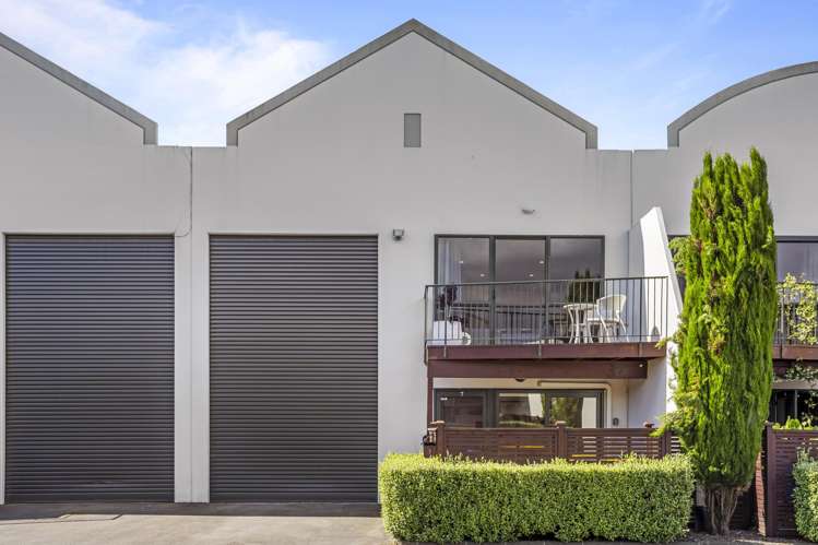 7A/10 Airborne Road Albany_0