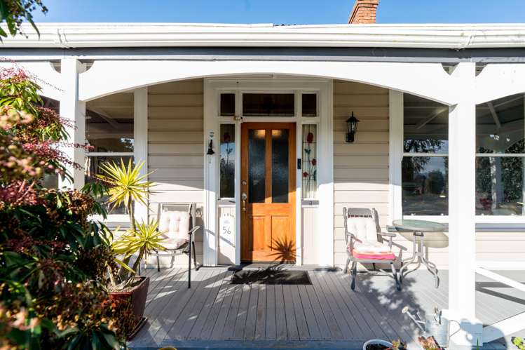 56 Gladstone Road North_2