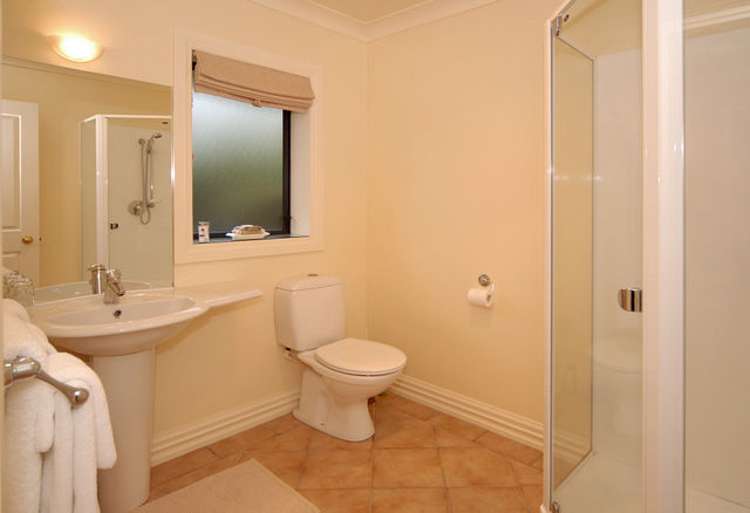 16 Devon Street Glenholme_12