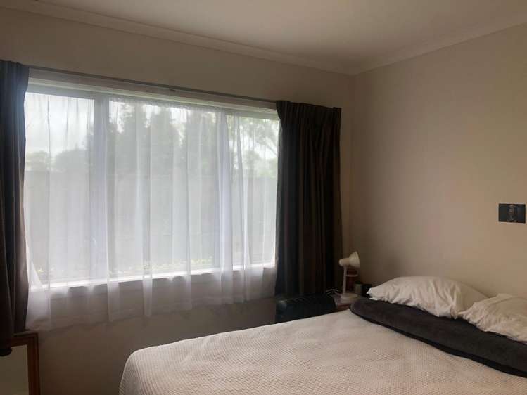 19C Inverness Avenue 1074_11