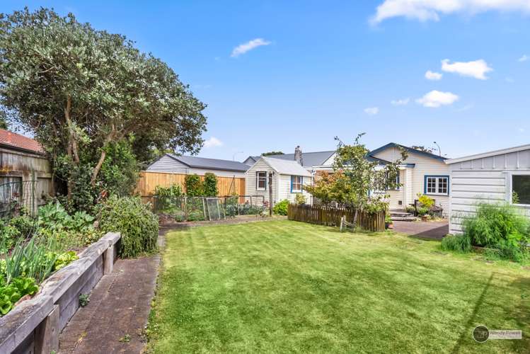 31 Wainui Road Waiwhetu_17