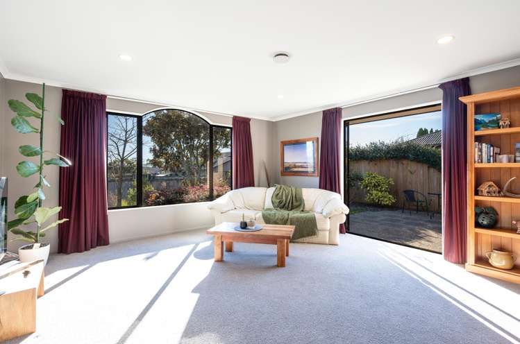 55 Otia Drive Richmond_8