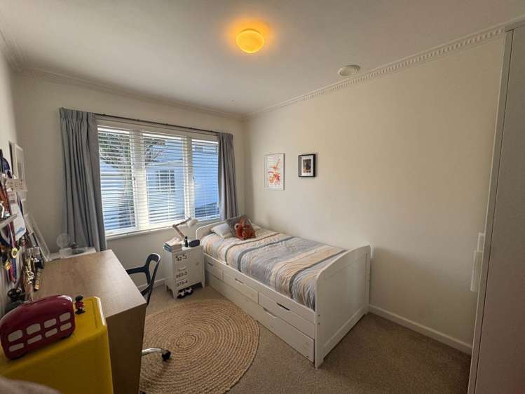 25 Arama Avenue Titirangi_9