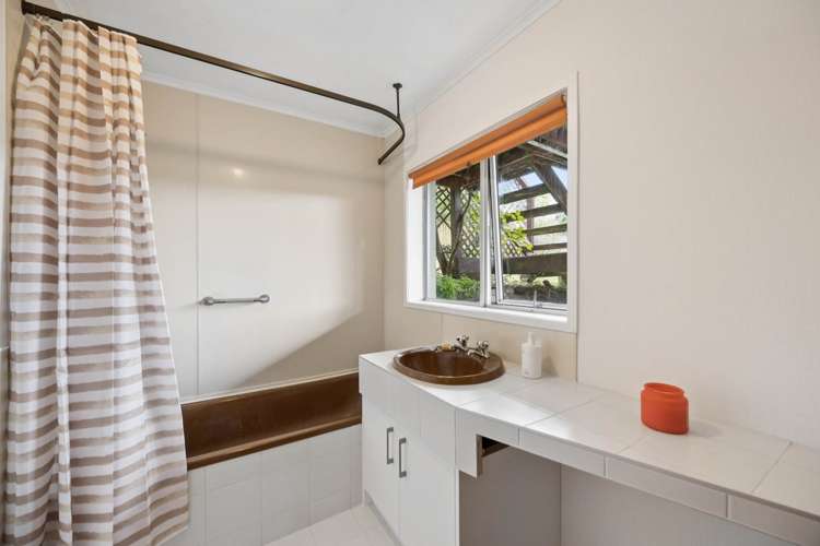 29 Vanessa Crescent Glendowie_17