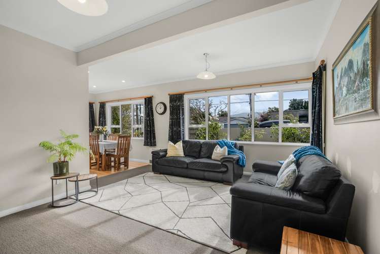 140 Waiwhetu Road Waterloo_12