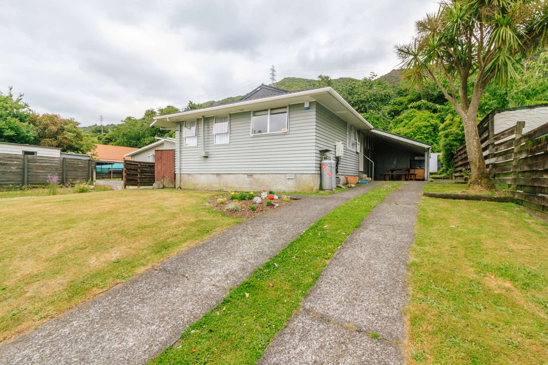 13 Hartford Crescent Totara Park_0