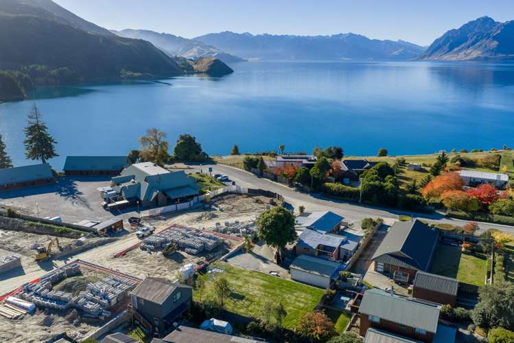 9 Capell Avenue Lake Hawea_13