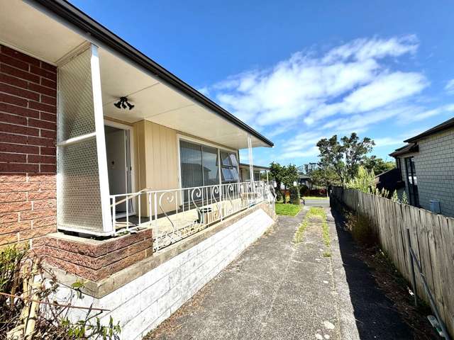 Exclusive Renovated Residence in Prime Mt Roskill