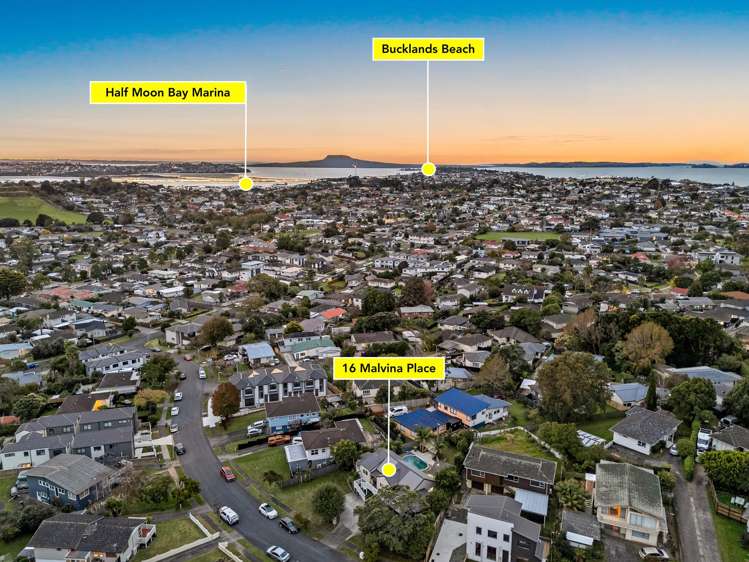 16 Malvina Place Bucklands Beach_26