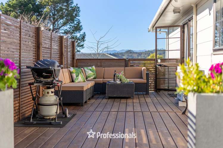 33 Fenchurch Grove Stokes Valley_16