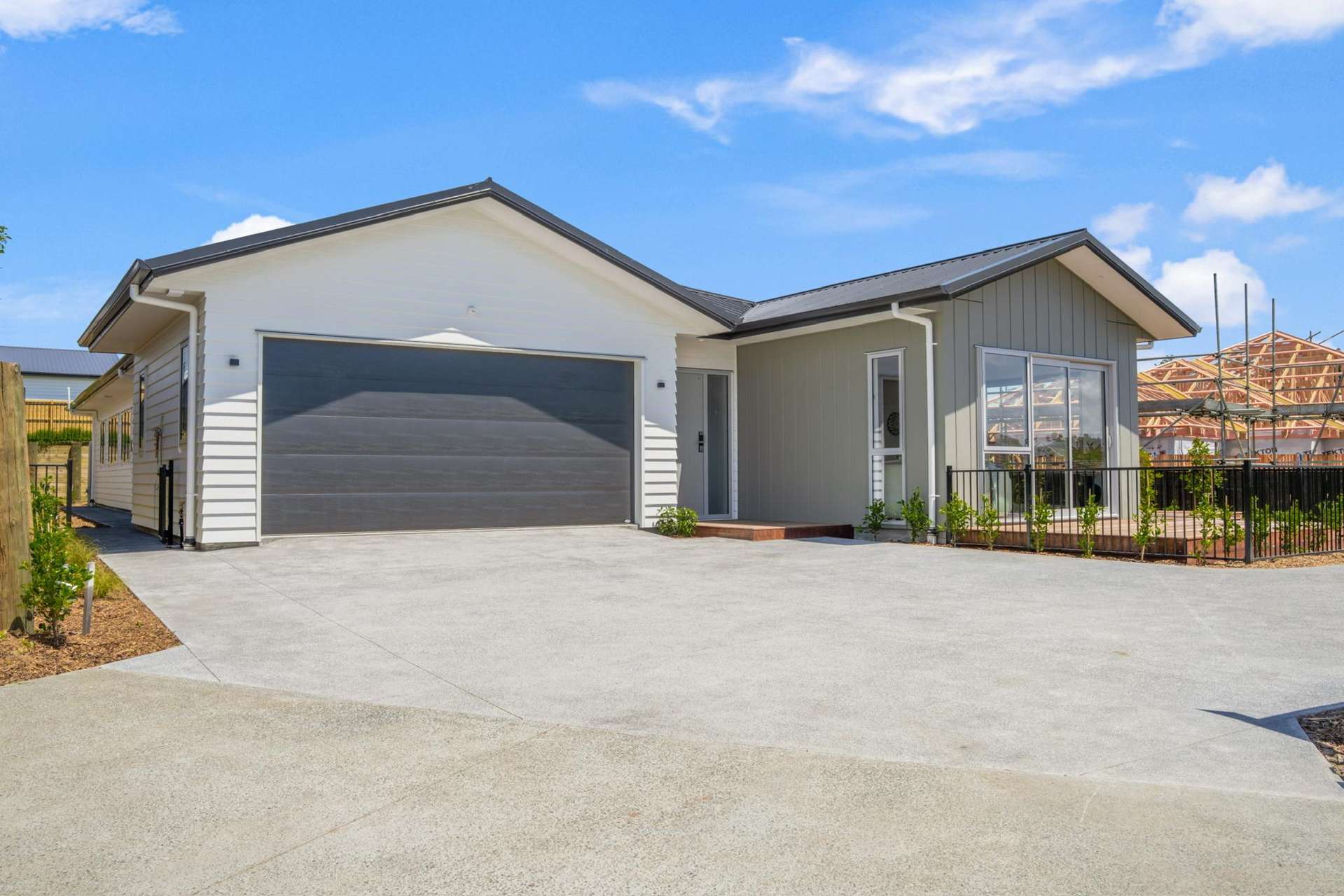 28 Tukutata Crescent Milldale_0