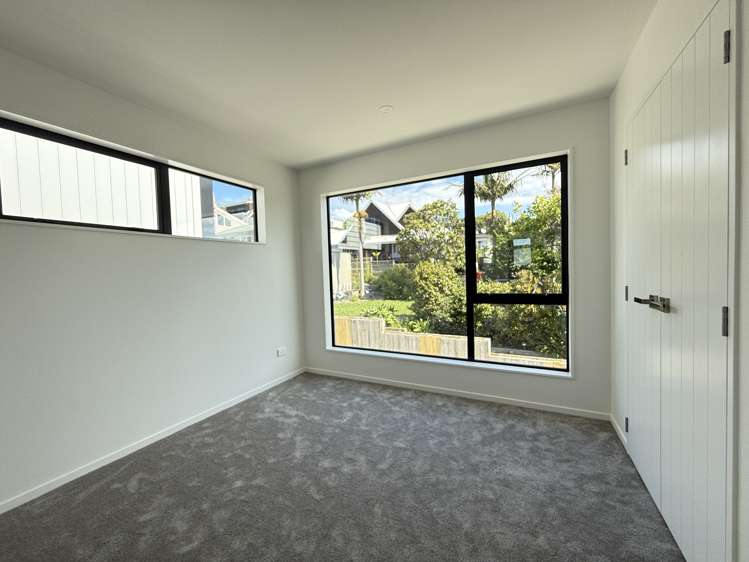 1/33 Garadice Rd Rothesay Bay_10
