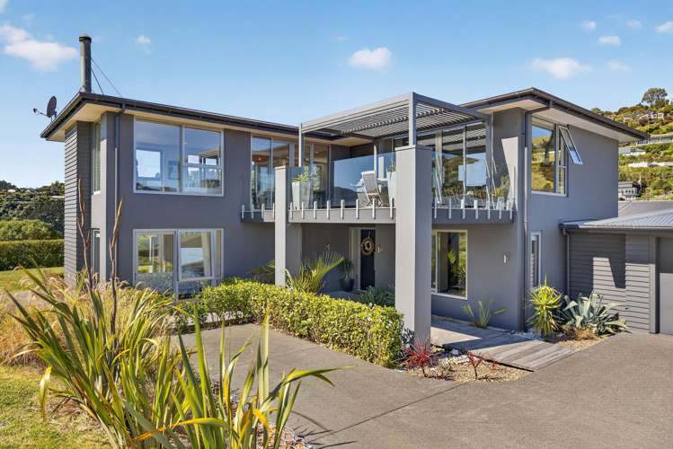 11 Kaioruru Lane Charteris Bay_1
