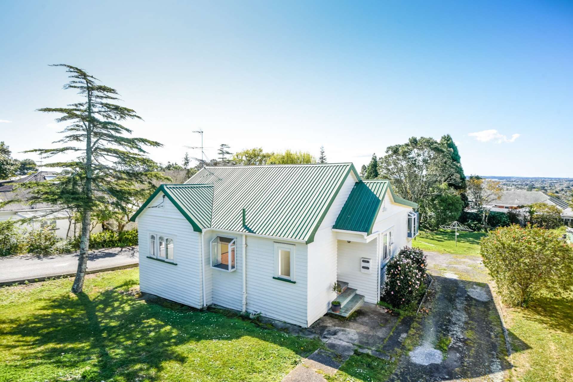 249 Golf Road Titirangi_0