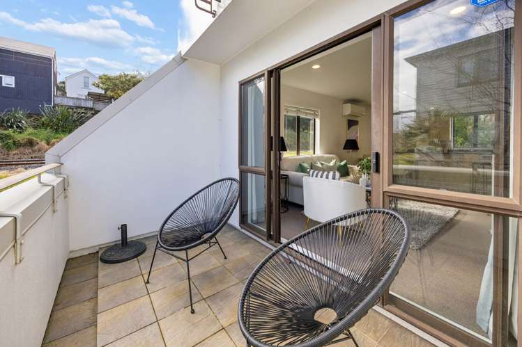 10/27 Rossmay Terrace Mt Eden_4