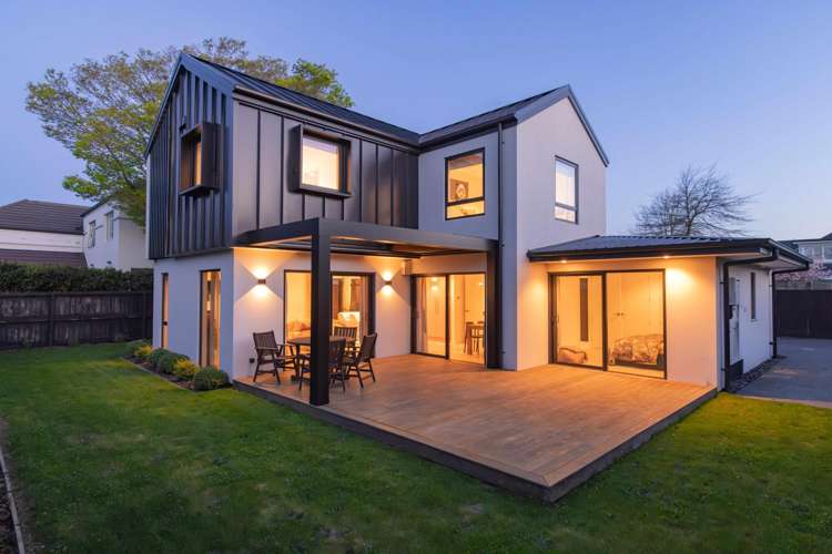 4/146 Straven Road_0