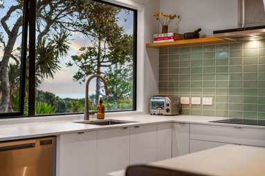 95 Waitea Road_4