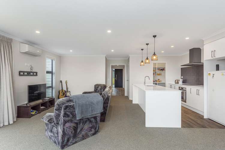 15 Parkside Mews Papamoa_5