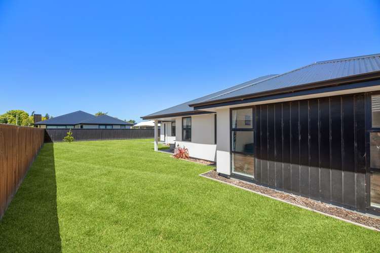 12 Rose Manor Drive Springlands_18