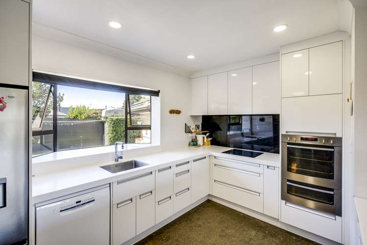 28 Chester Street Taradale_8