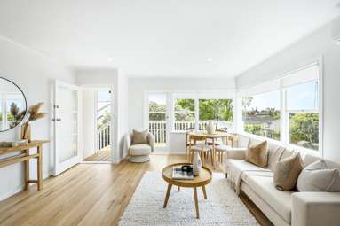 3/44 Whytehead Crescent_3