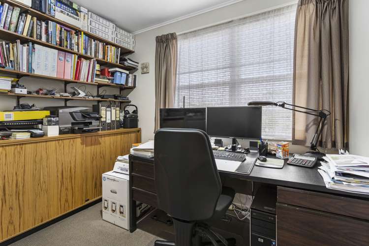 20 Swallow Drive Manurewa_13