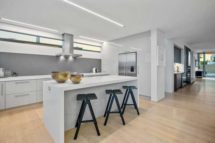 6 Kutai Lane Omaha_11