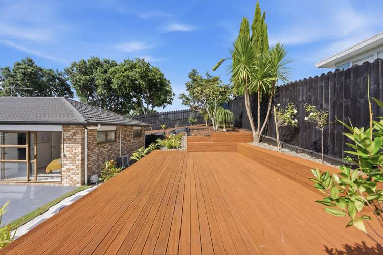 8 Caldecote Place Flat Bush_15