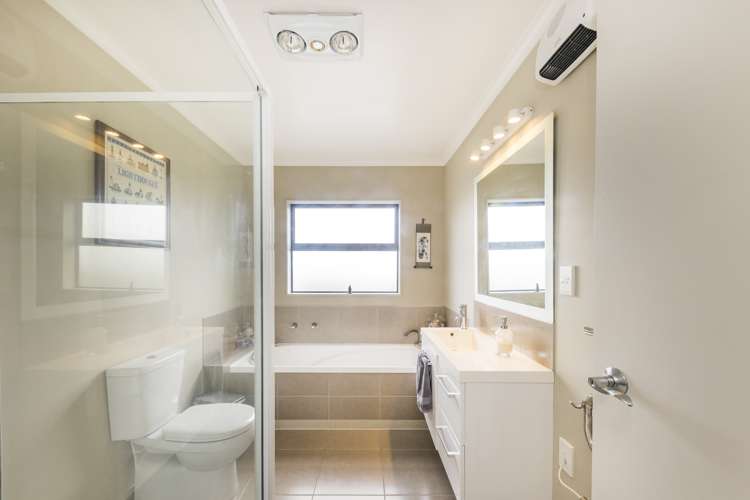 76 Cashmere Drive Fitzherbert_23