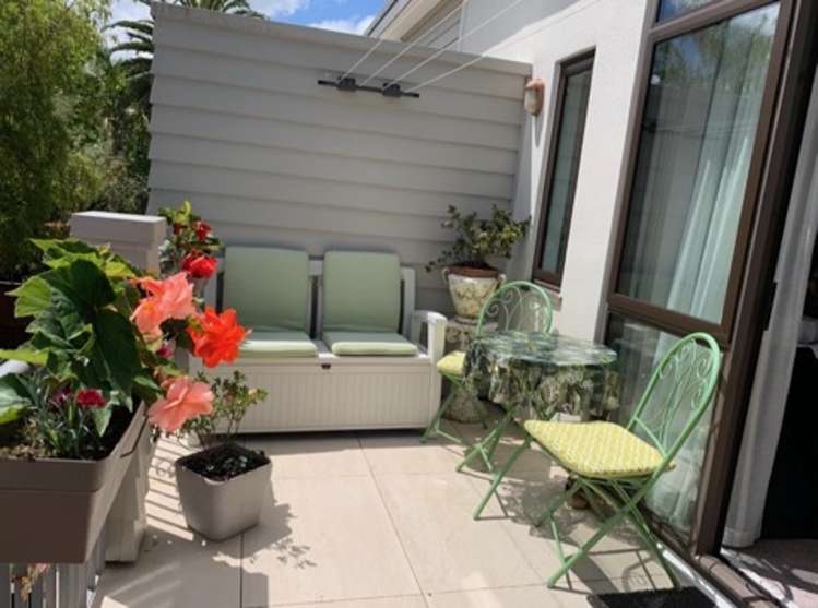 84/92 Bush Road Albany_1