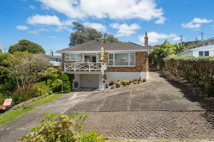 319/321/323 Don Buck Road Massey_3