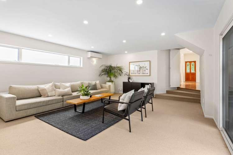 1/15 Sylvan Park Avenue Milford_33