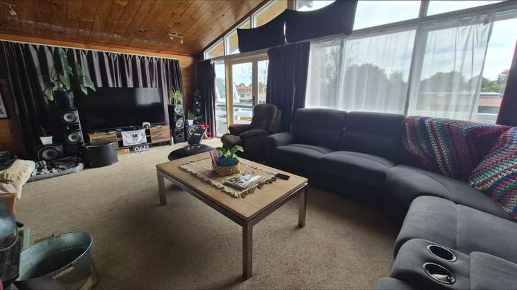 236 West Parkdale Street Tokoroa_6