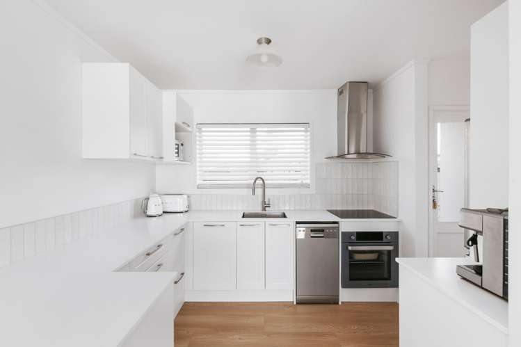 138B Kingswood Road_1