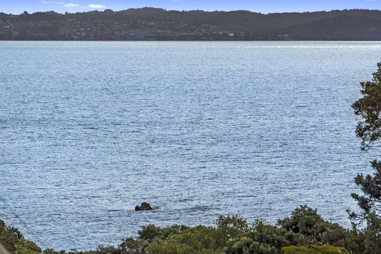 26 Pacific Parade Army Bay_30