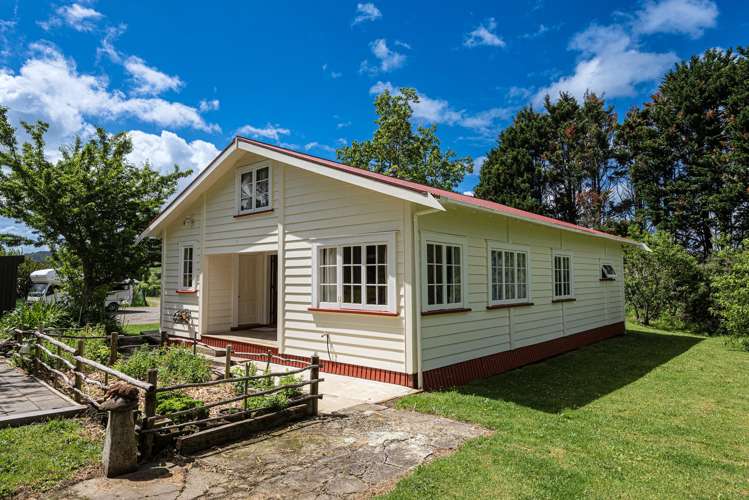 77 Worsp Road Pipiwai_28