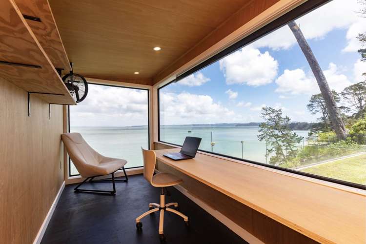 225b Victory Road Laingholm_18