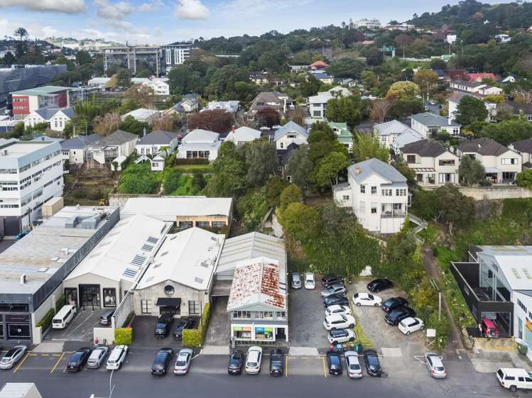 8-10 Roxburgh Street Newmarket_23