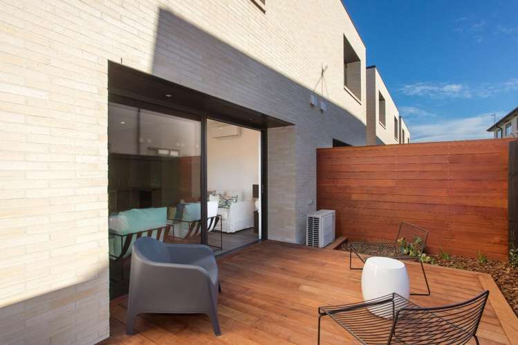 5/44 Winchester Street Merivale_18