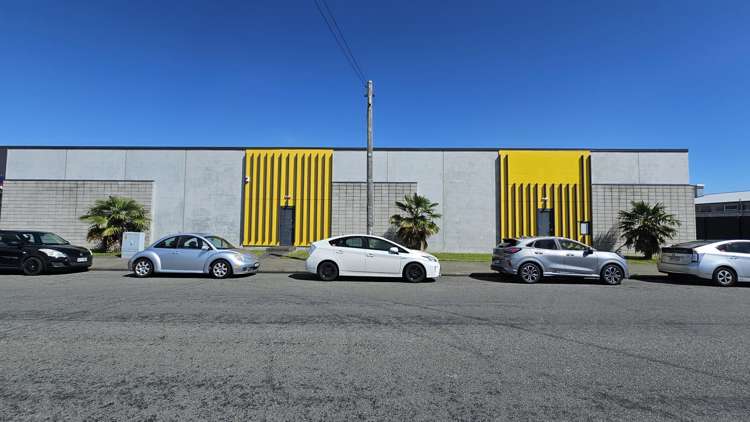 1 and 2/11-13 Wakefield Street Onekawa_9