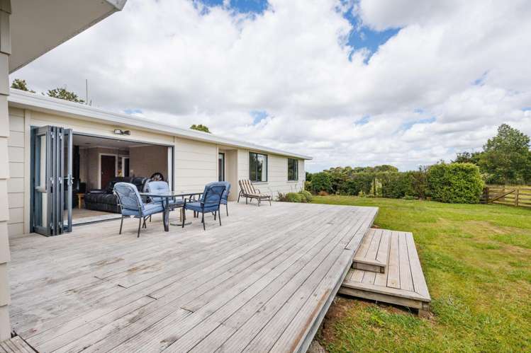 69 Reid Line East Aorangi_18