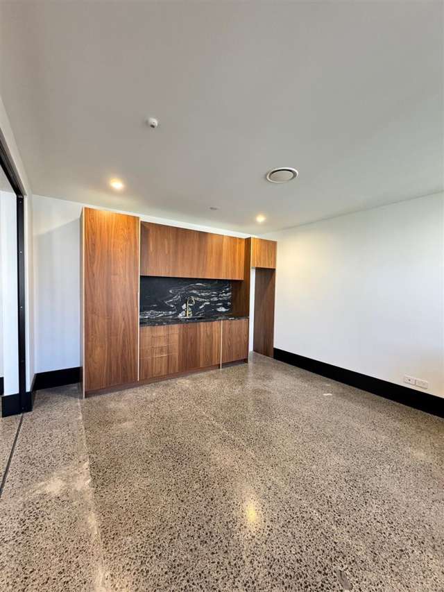 Office 7/48 Greys Avenue Auckland Central_4