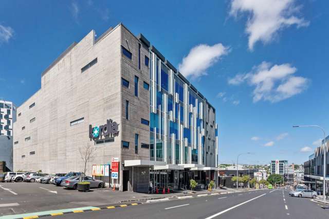 162 Victoria Street West City Centre_3