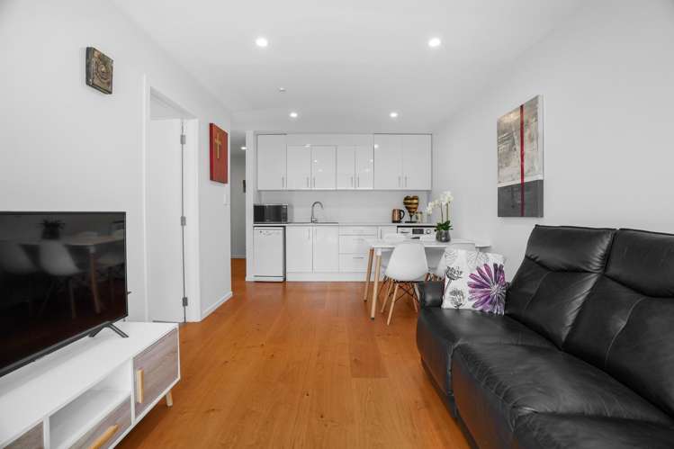 1/115 Long Drive Saint Heliers_17