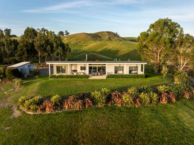 Refined Country Living