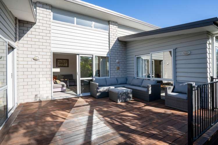 28 Alpers Ridge Leamington_18