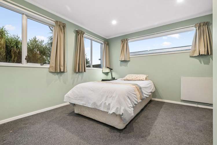 48 Ronald Avenue Glenbrook_19