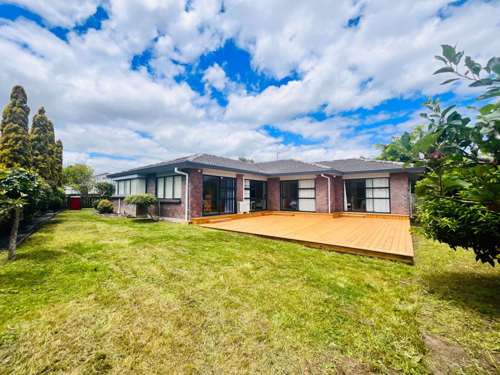 27 Ambleside Drive Northpark_0