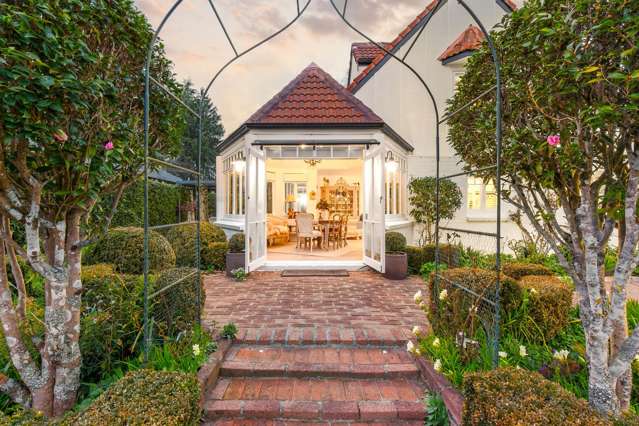 Hall St Sanctuary - Walk to Town - Income Option