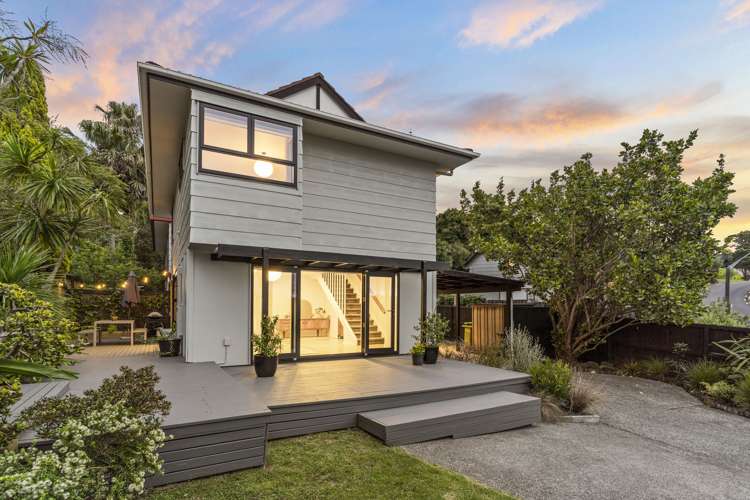 1/2 Telstar Place Beach Haven_15